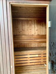 Holland Grove Road (D10), Semi-Detached #486300781